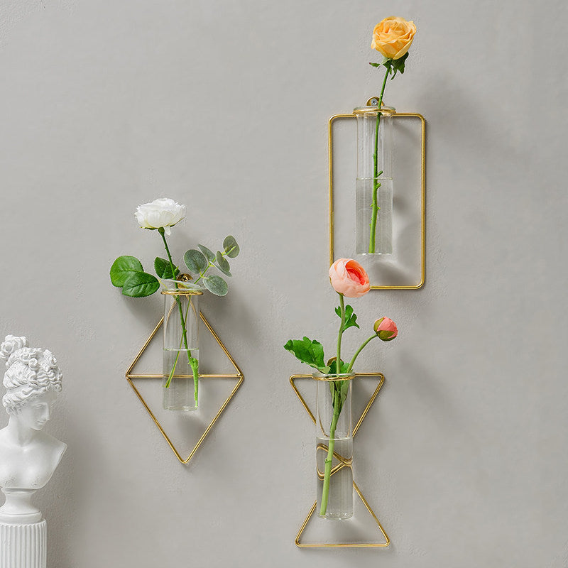 Golden Wall Hangings: Minimalist Nature Meets Modern Luxury