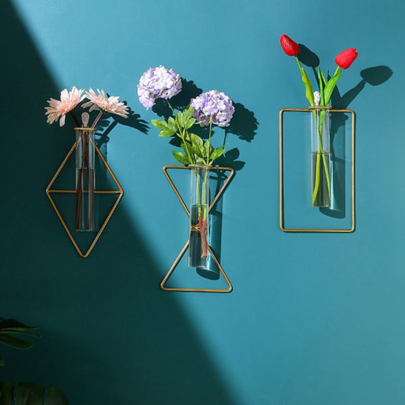 Golden Wall Hangings: Minimalist Nature Meets Modern Luxury
