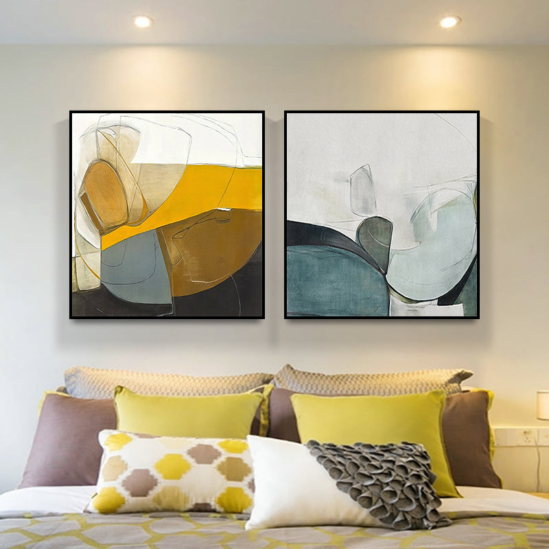 Abstract bedroom decoration: Art That Speaks Without Words