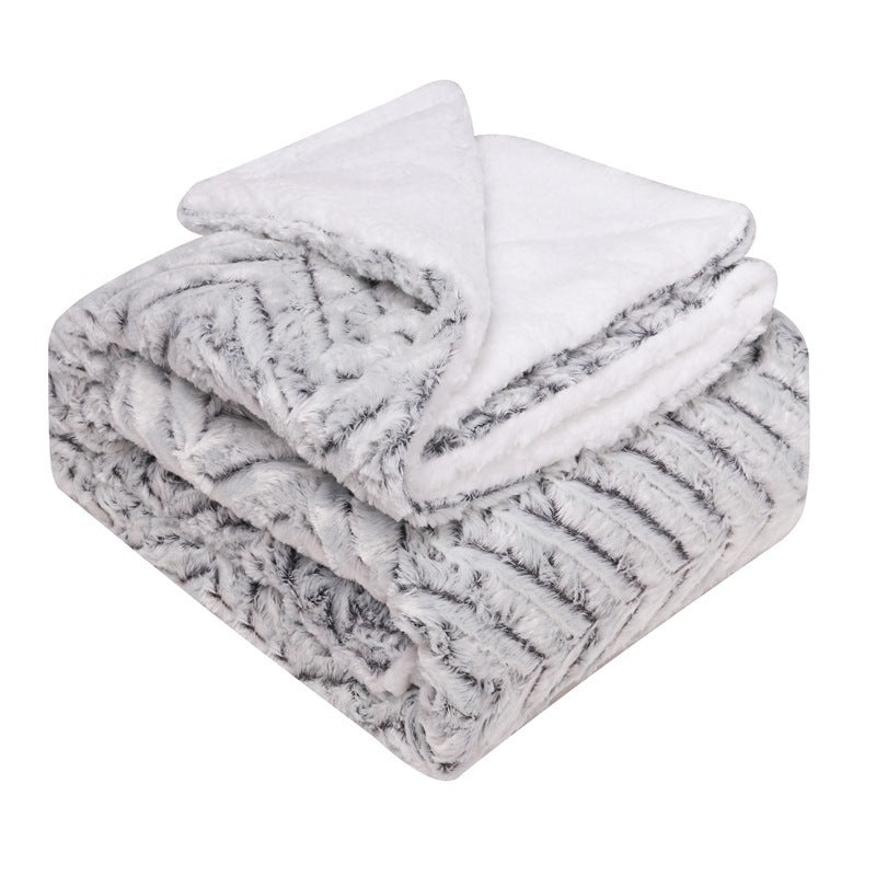 Thickened Flannel & Lamb Wool Composite Double Blanket: Warmth You Can Feel