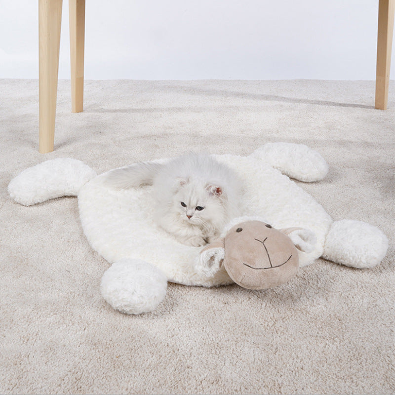 Super Cute Sheep Creative Carpet: Playful Warmth for Every Room