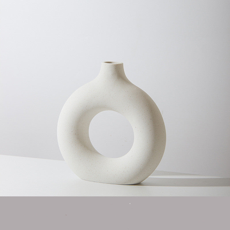 New Style Biscuit Vase: Playful Elegance for Modern Spaces